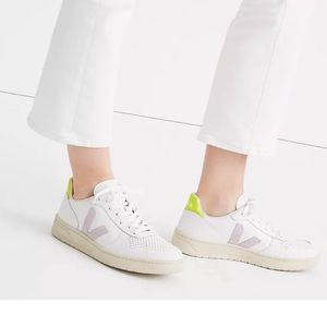 Veja V-10 sneaker limited edition WORN ONCE